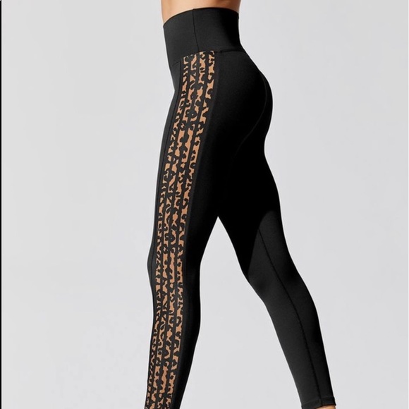 Beach Riot Jade Multi Stripe Leopard leggings - Picture 1 of 4